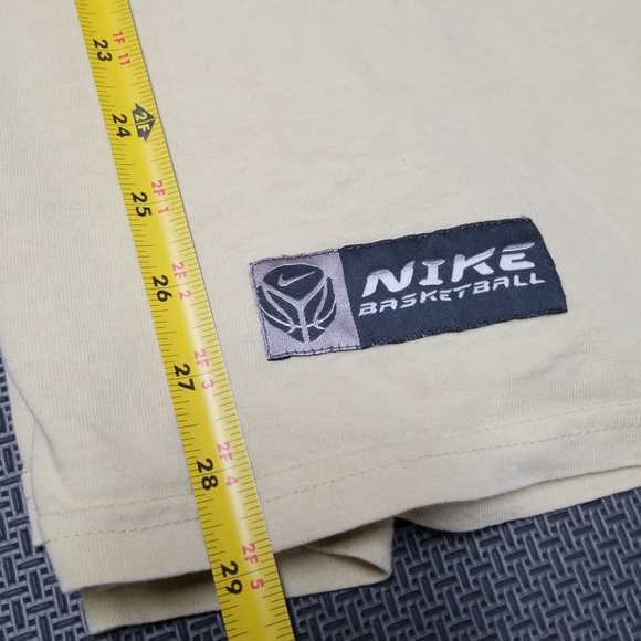 Nike T-shirt - Picture 6 of 6